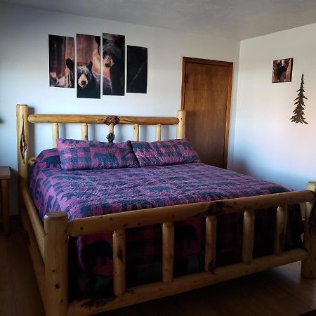 Crescent Moon Motel Bagian luar foto