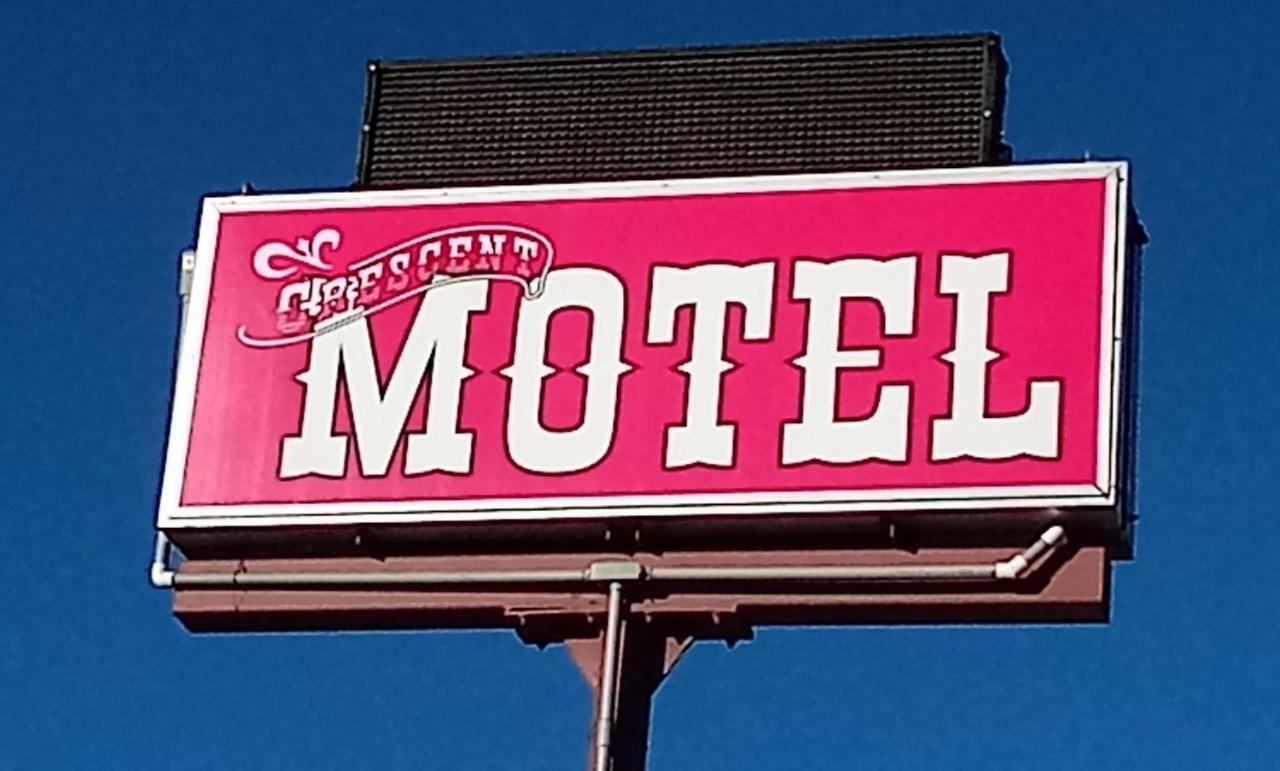 Crescent Moon Motel Bagian luar foto